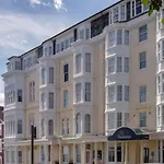 Travelodge Scarborough St Nicholas